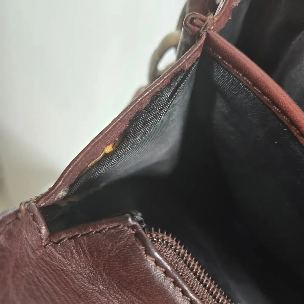 Dilana Executive Series Leather Briefcase.